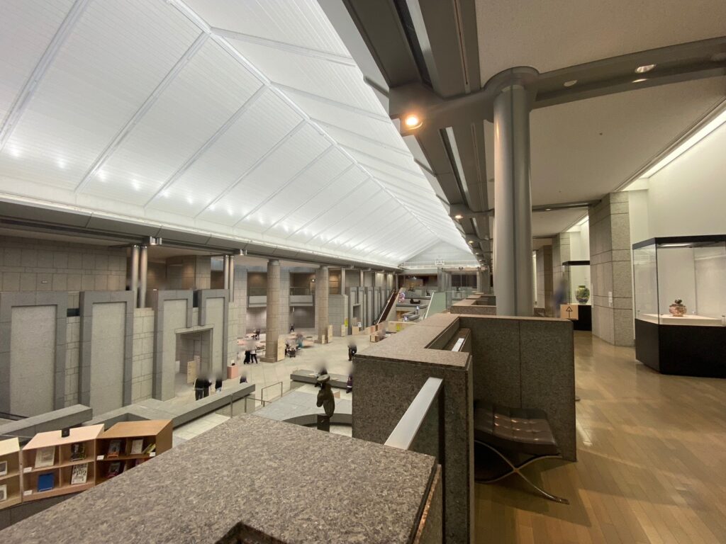 横浜美術館 館内様子